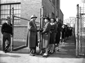 1942 Ford Rouge Employment Office - women applying for wa...